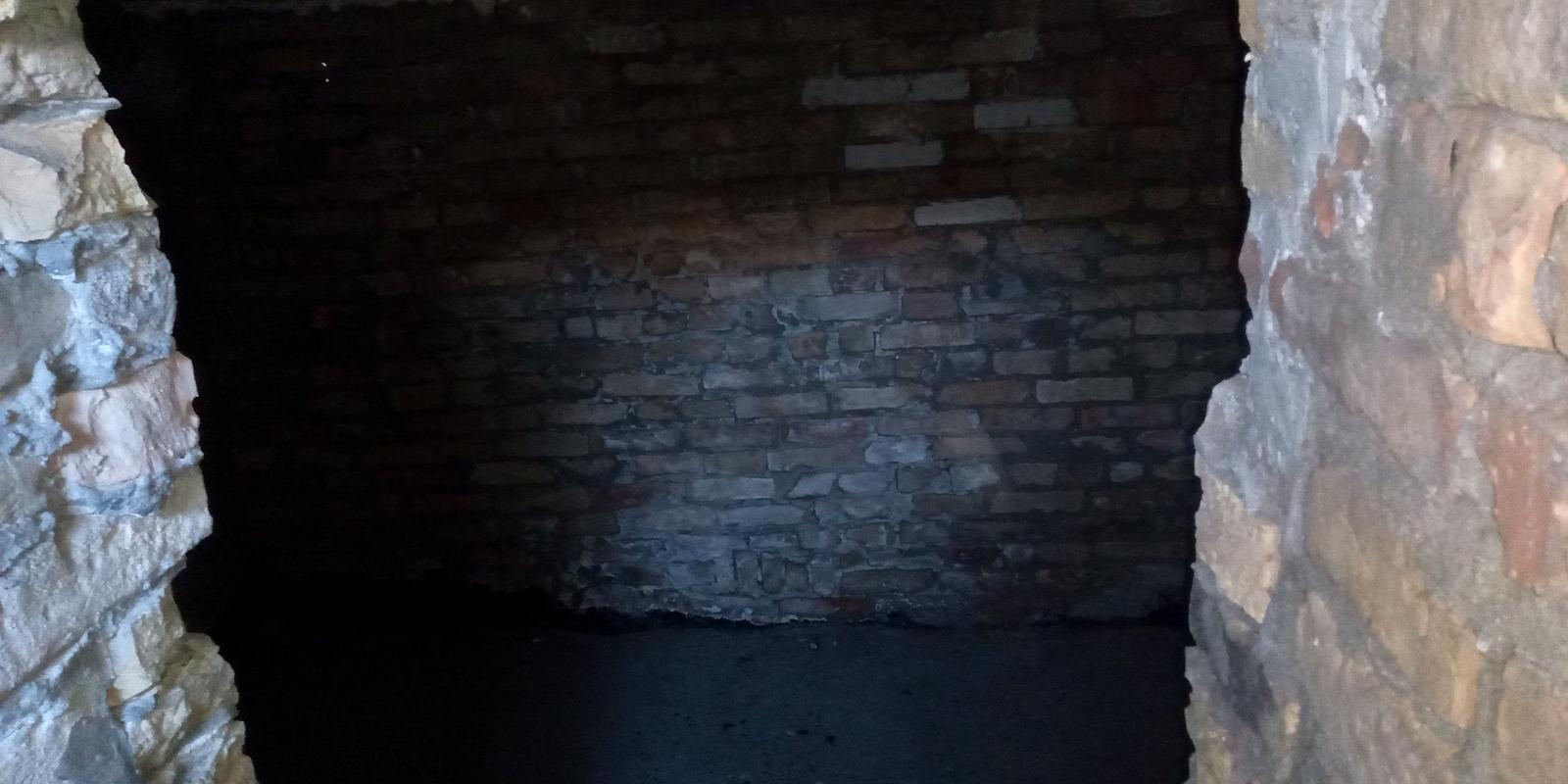 1867838841590325