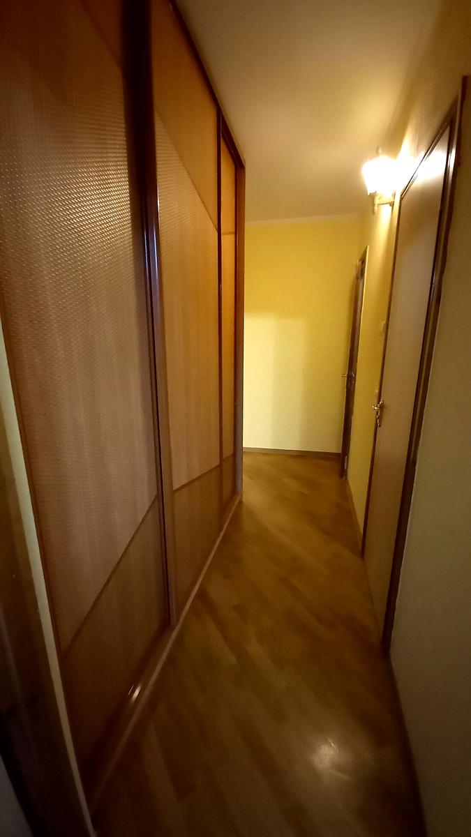 1867869704996644