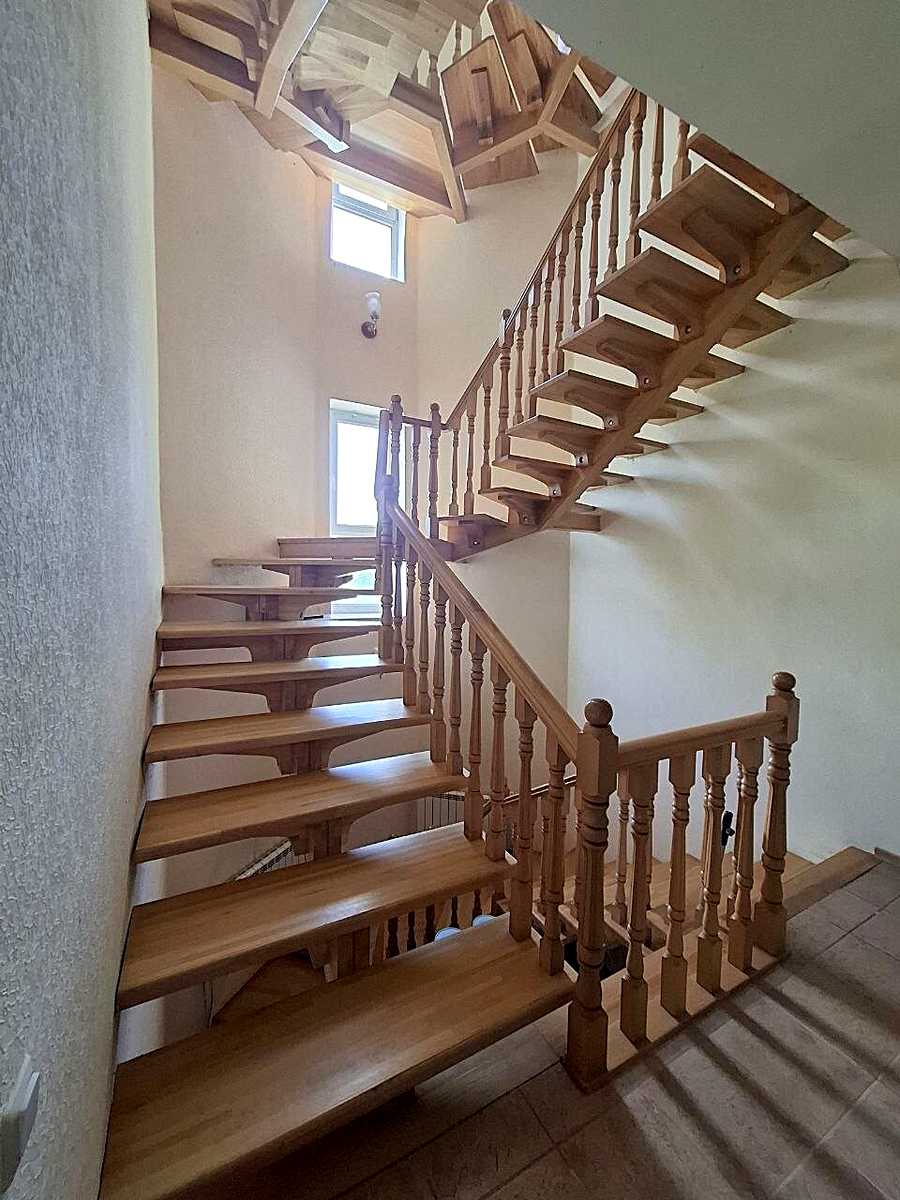 1867870553500840