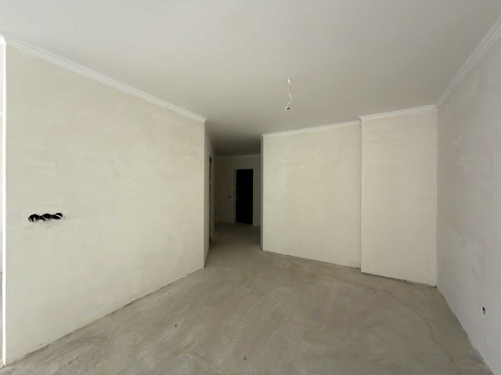 1867873611173590