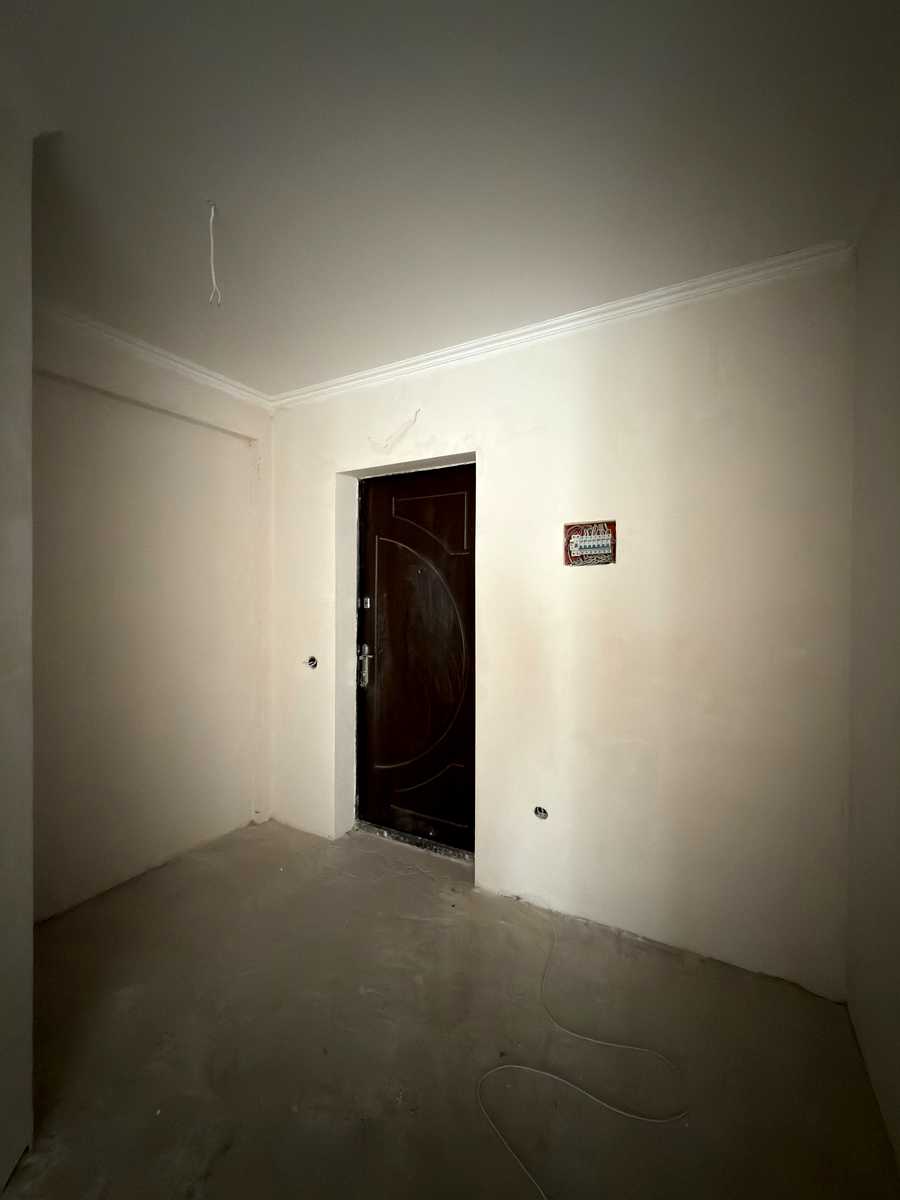 1867873612843177