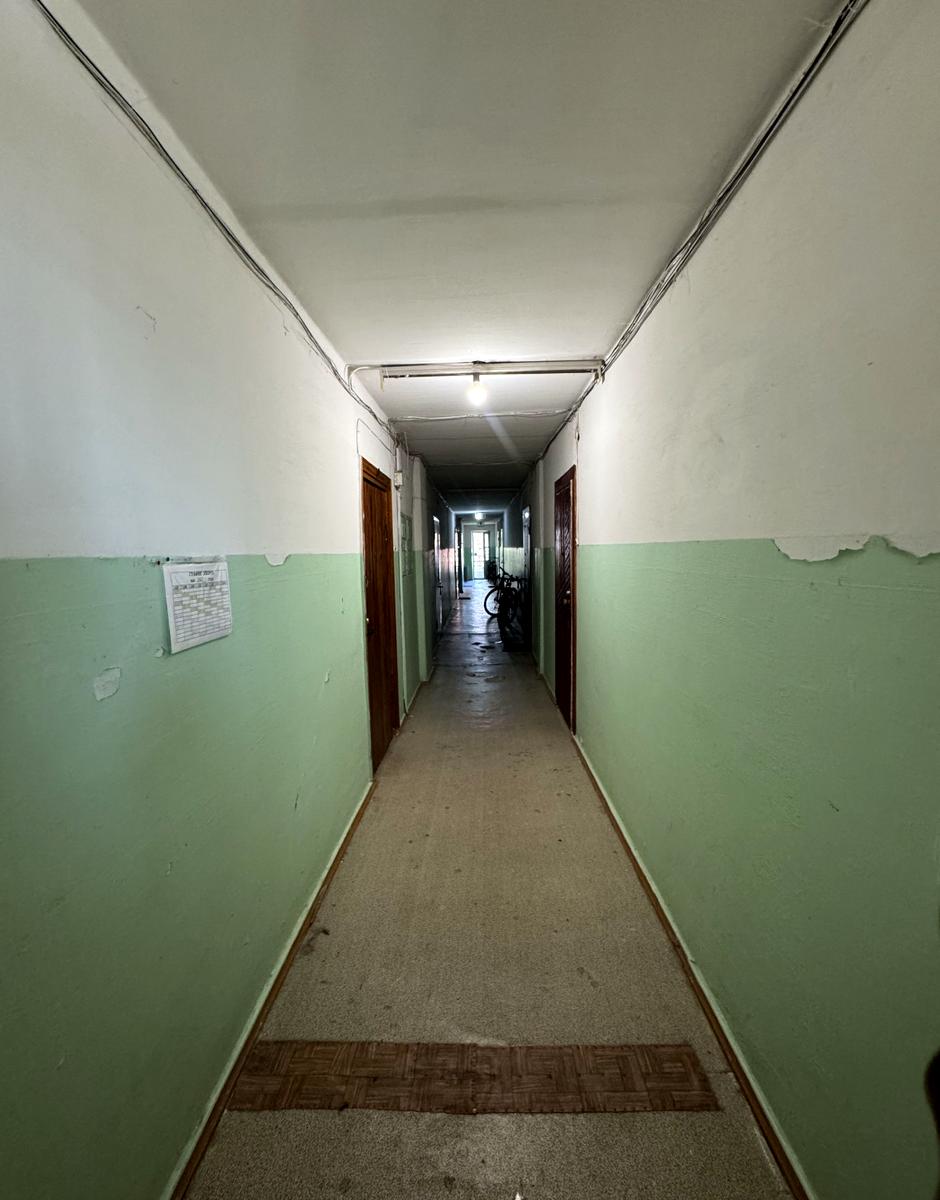 1867893246247818
