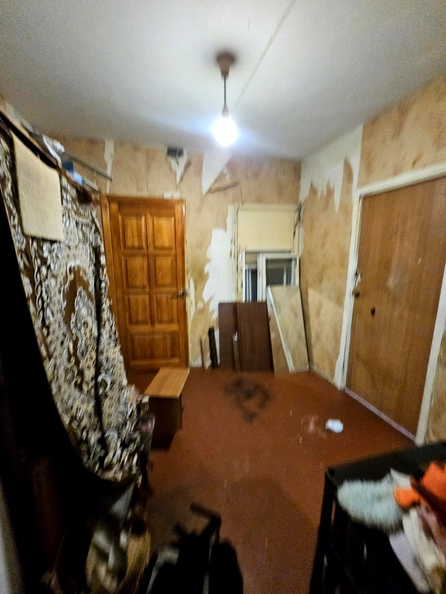 1867896428477470