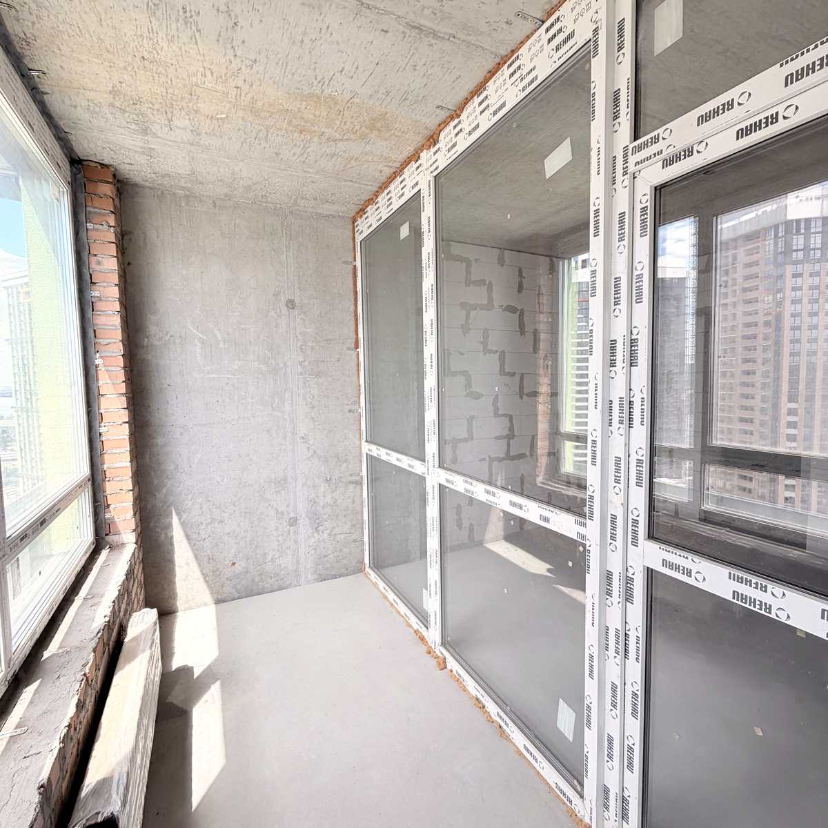 1867904570955688