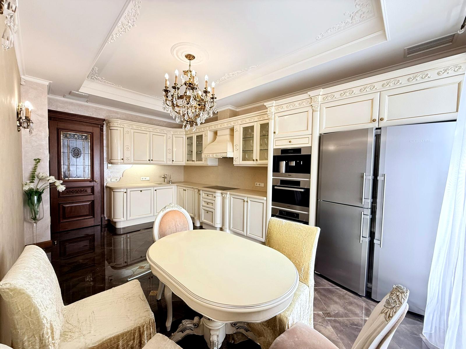 1867908274590549