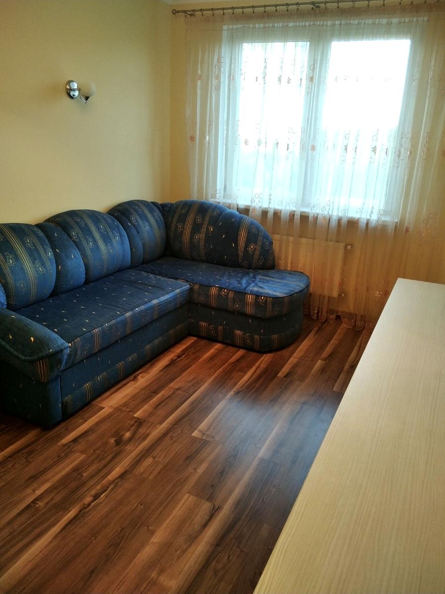 1867925407888208