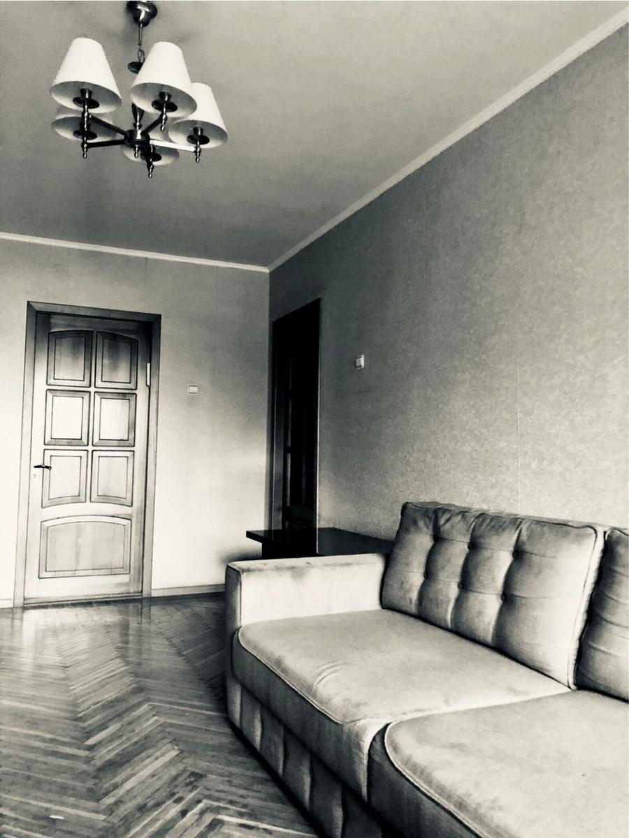 1867966695635435