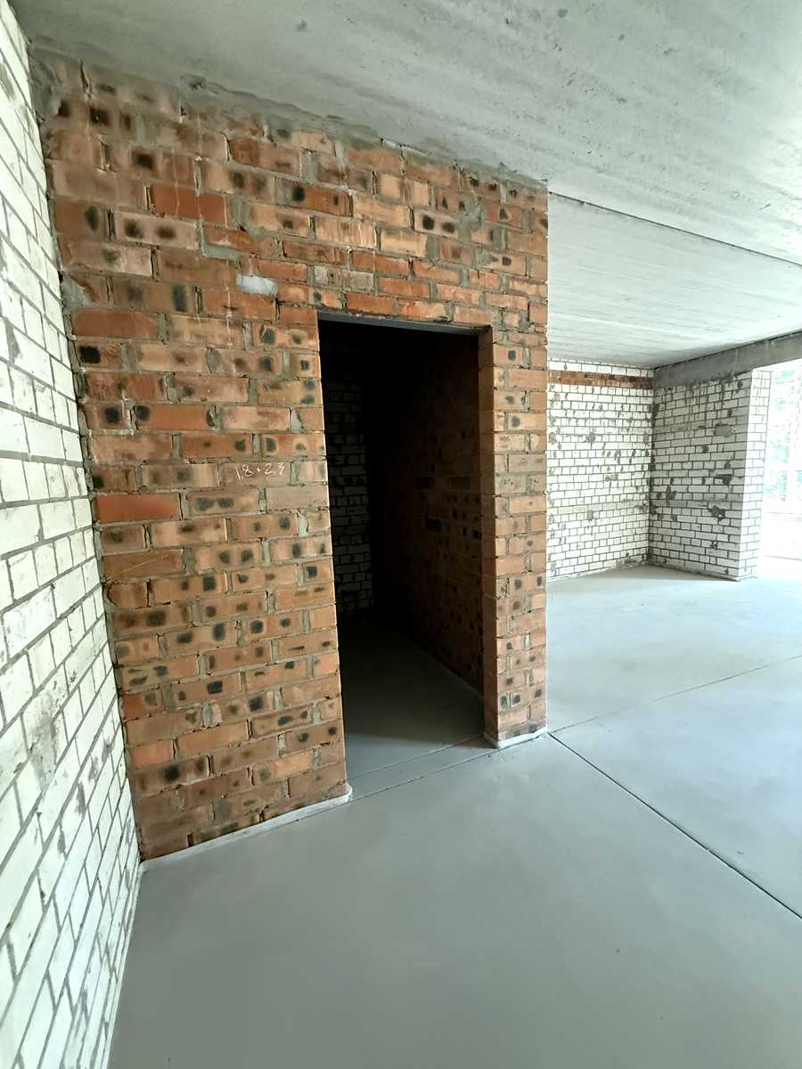 1867987731907791