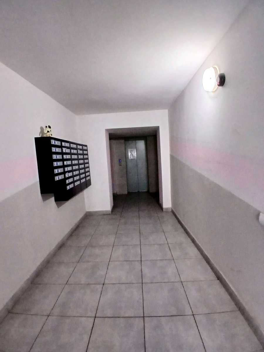 1867989364885614
