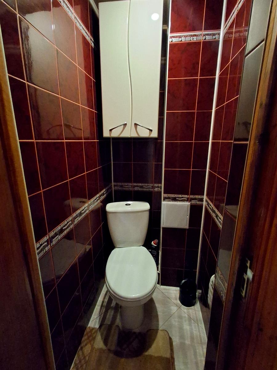 1867992695250536