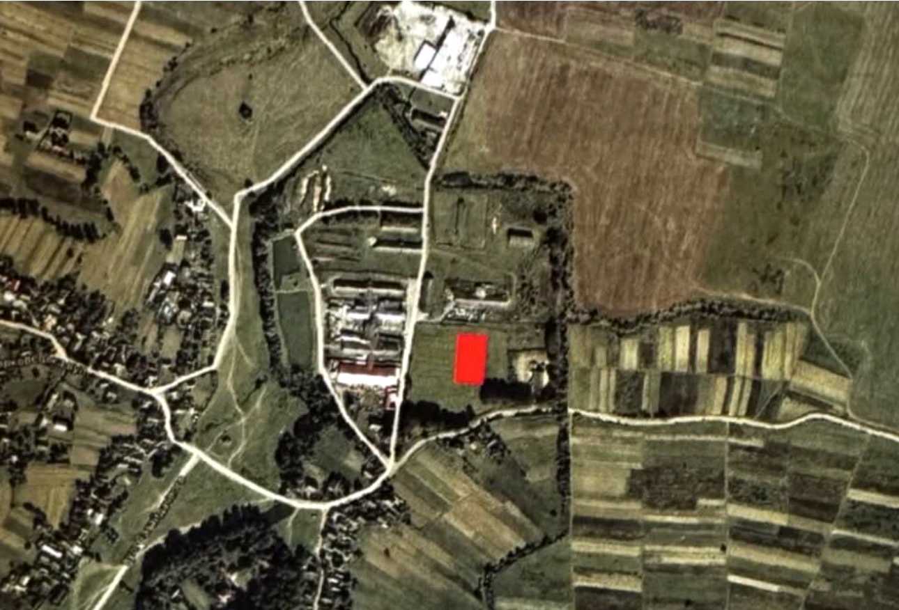 1868008308600992
