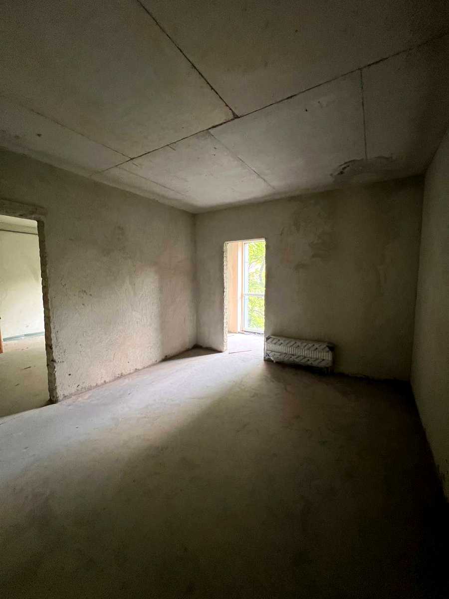 1868038665908701