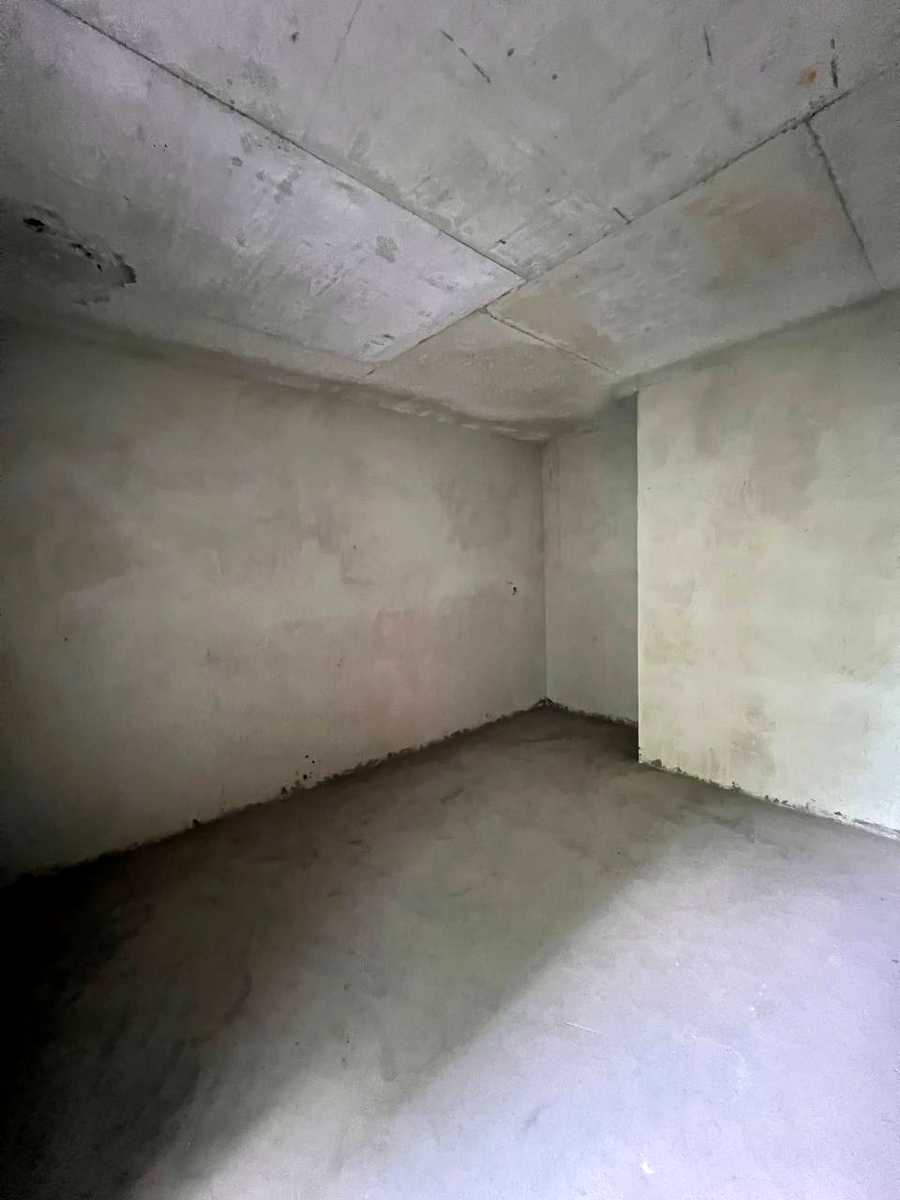 1868038666318965