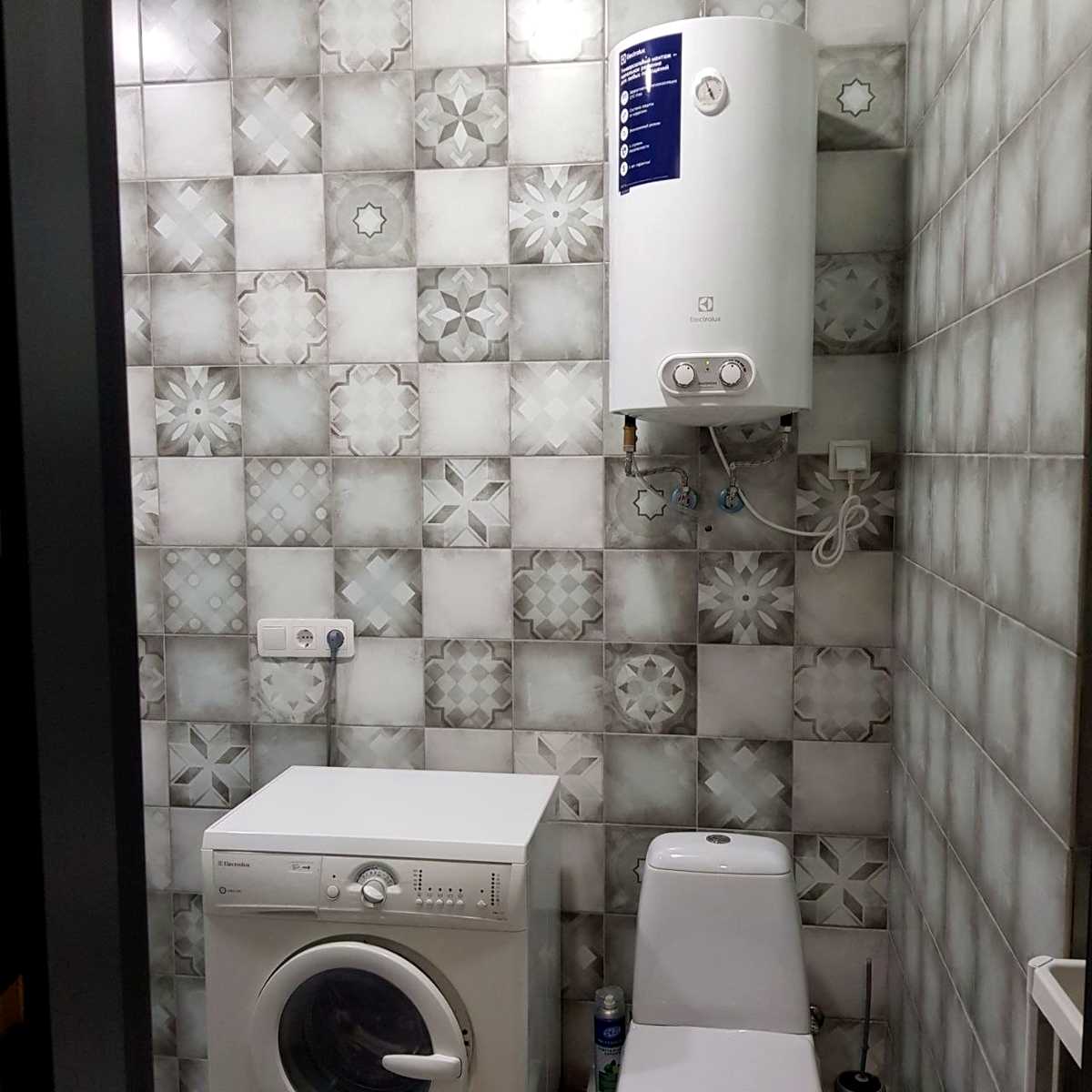 1868046103308786