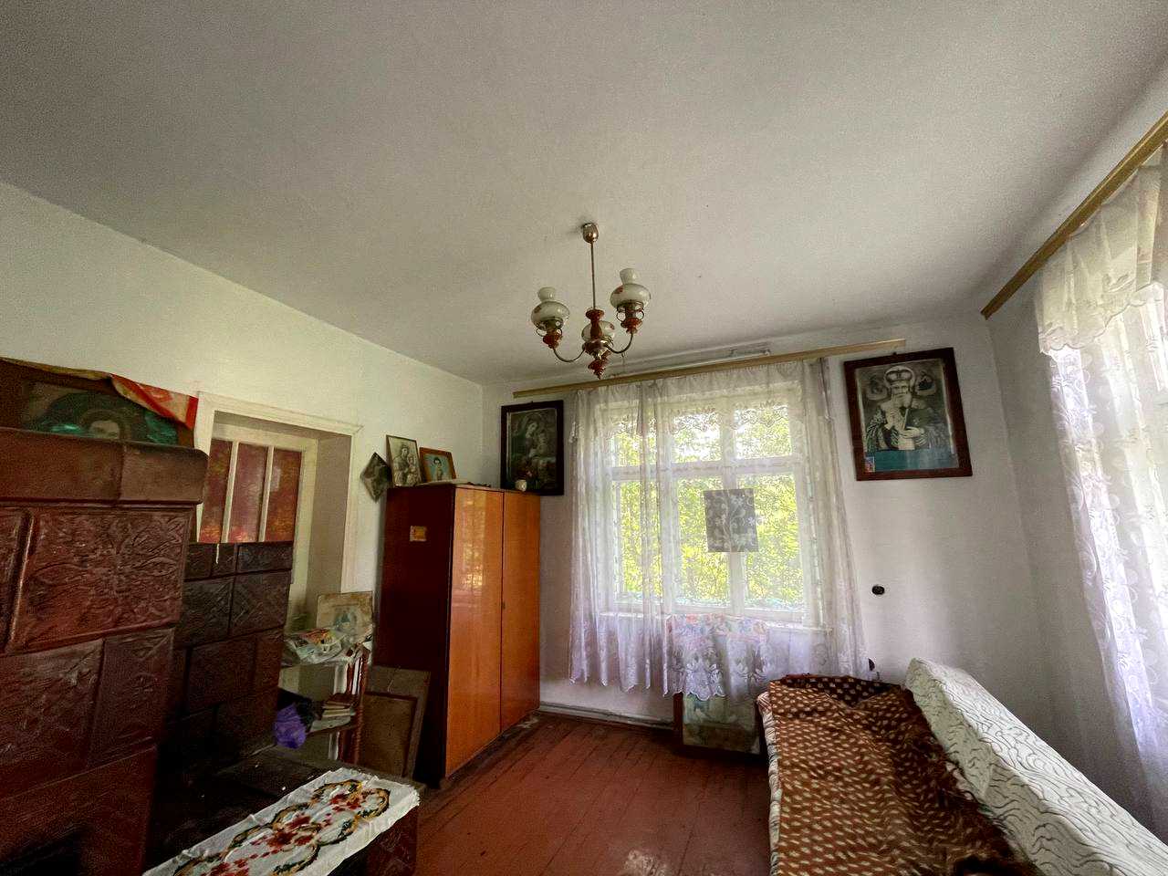 1868047631663099