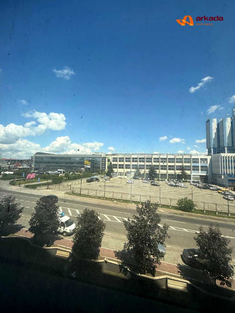 1868048260500042