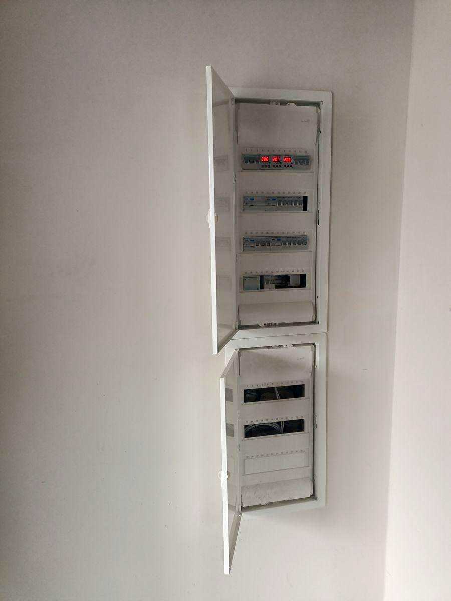 1868054869613752