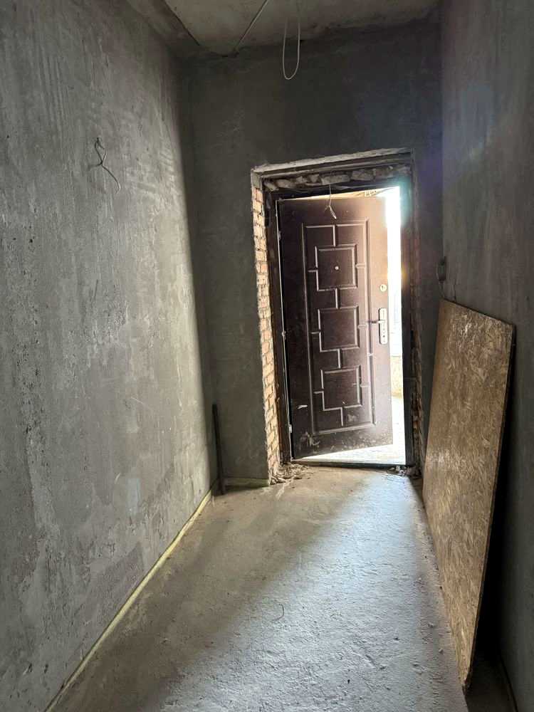 1868055449026983