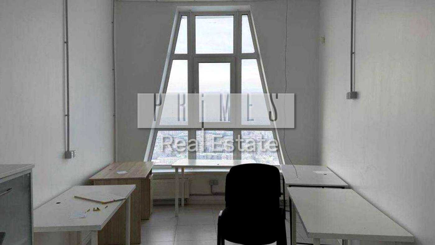 1868056746689982