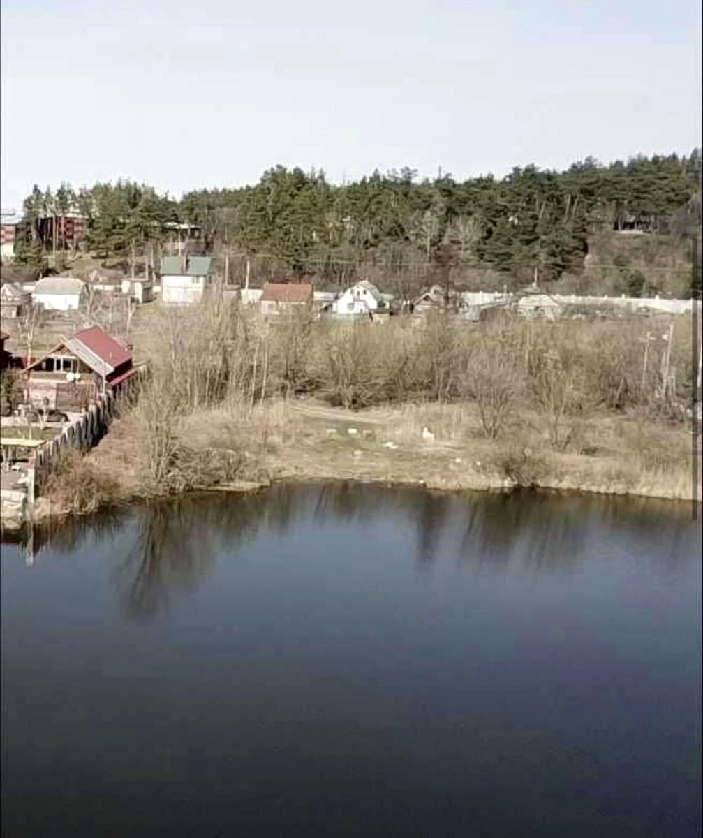 1868057259971250