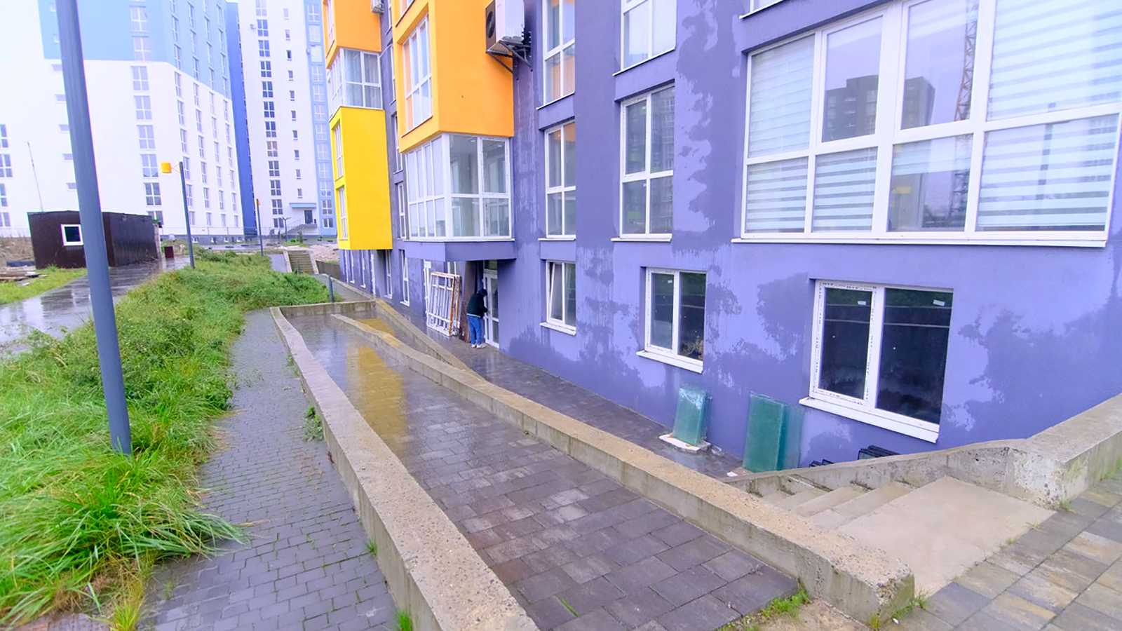 1868063767956812