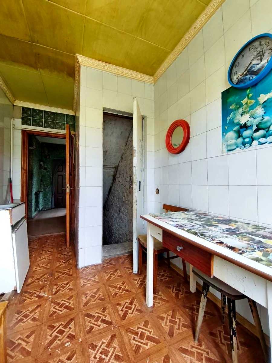 1868064764590807