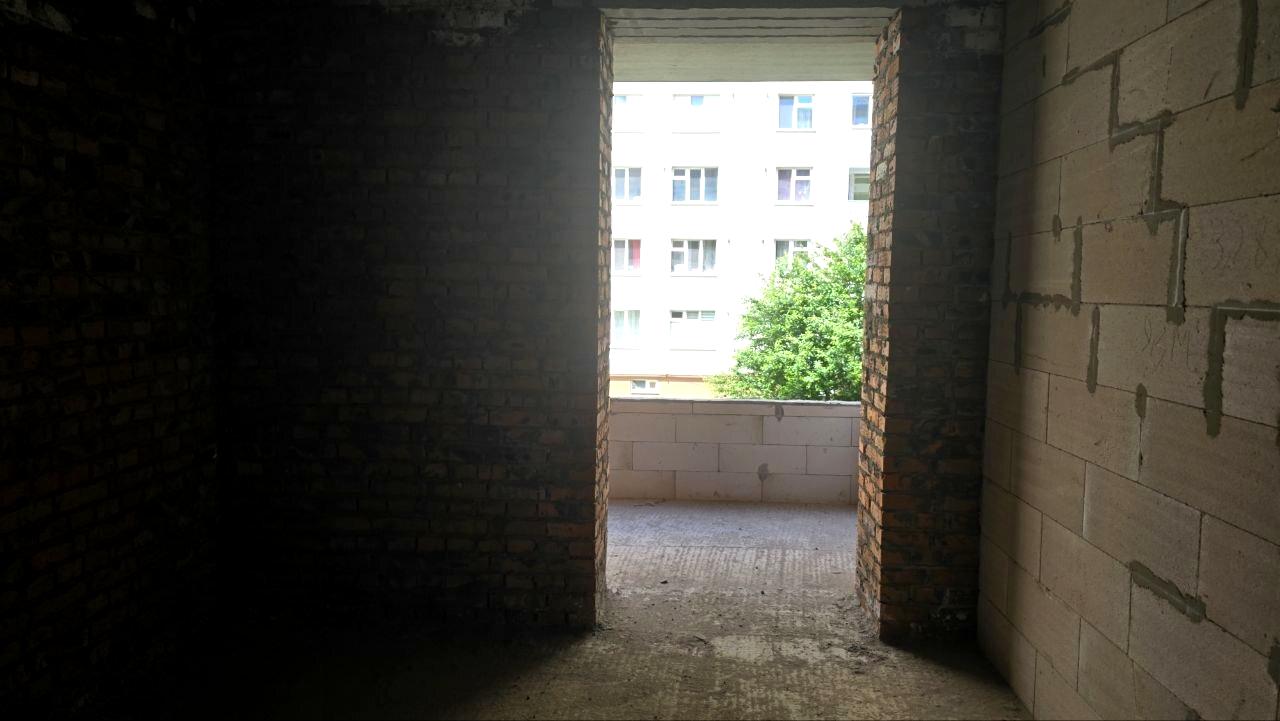 1868067218193585