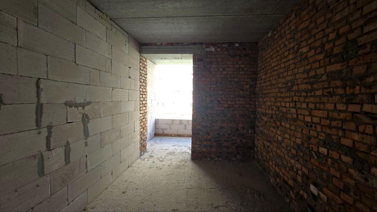 1868067218197708