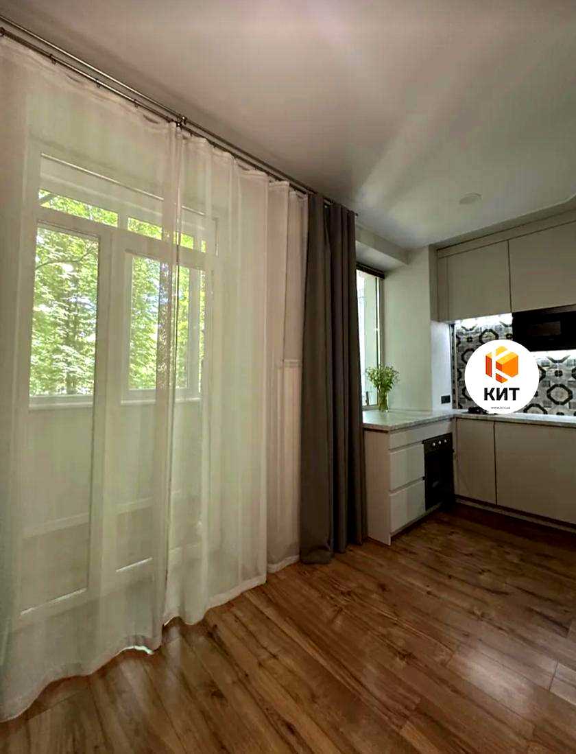 1868069085731161