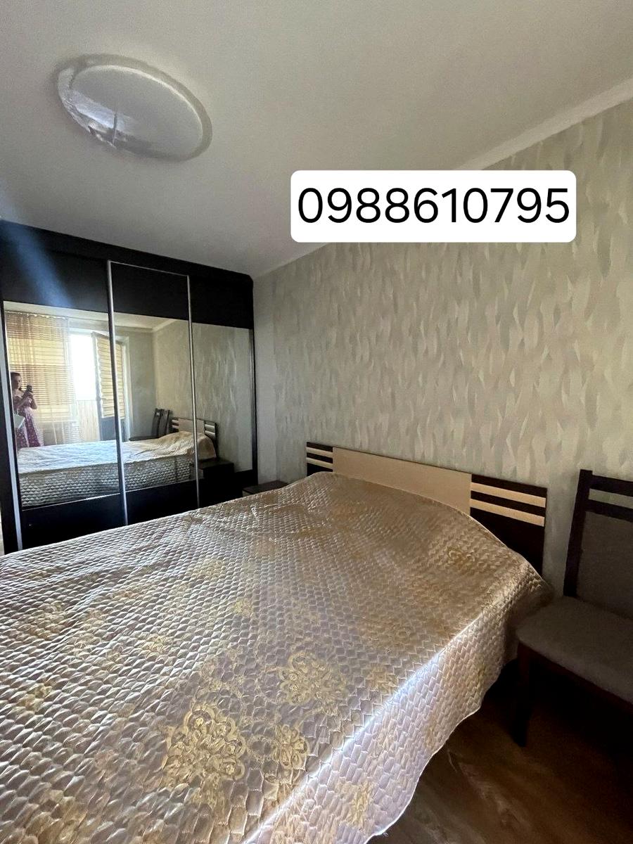 1868072734586059