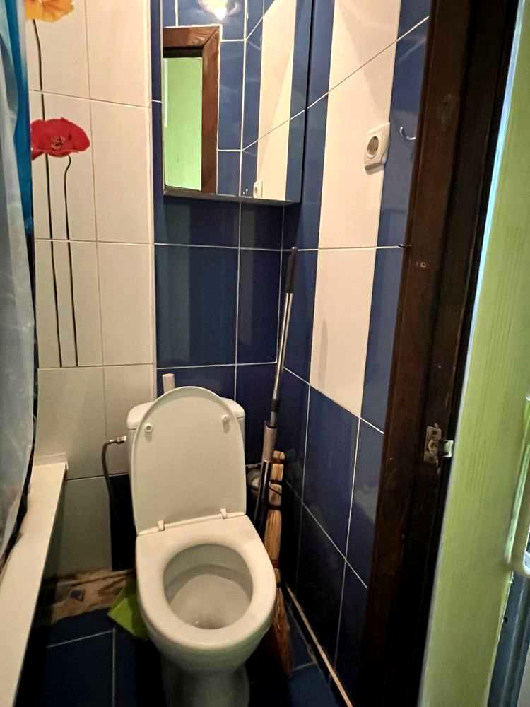 1868072955231484