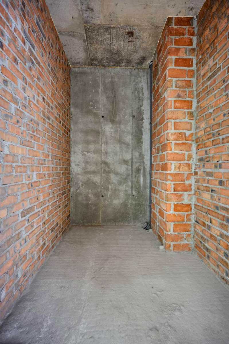 1868076393141908