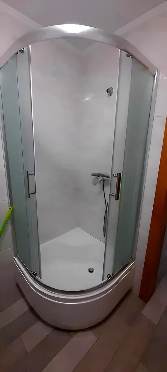 1868077407976187