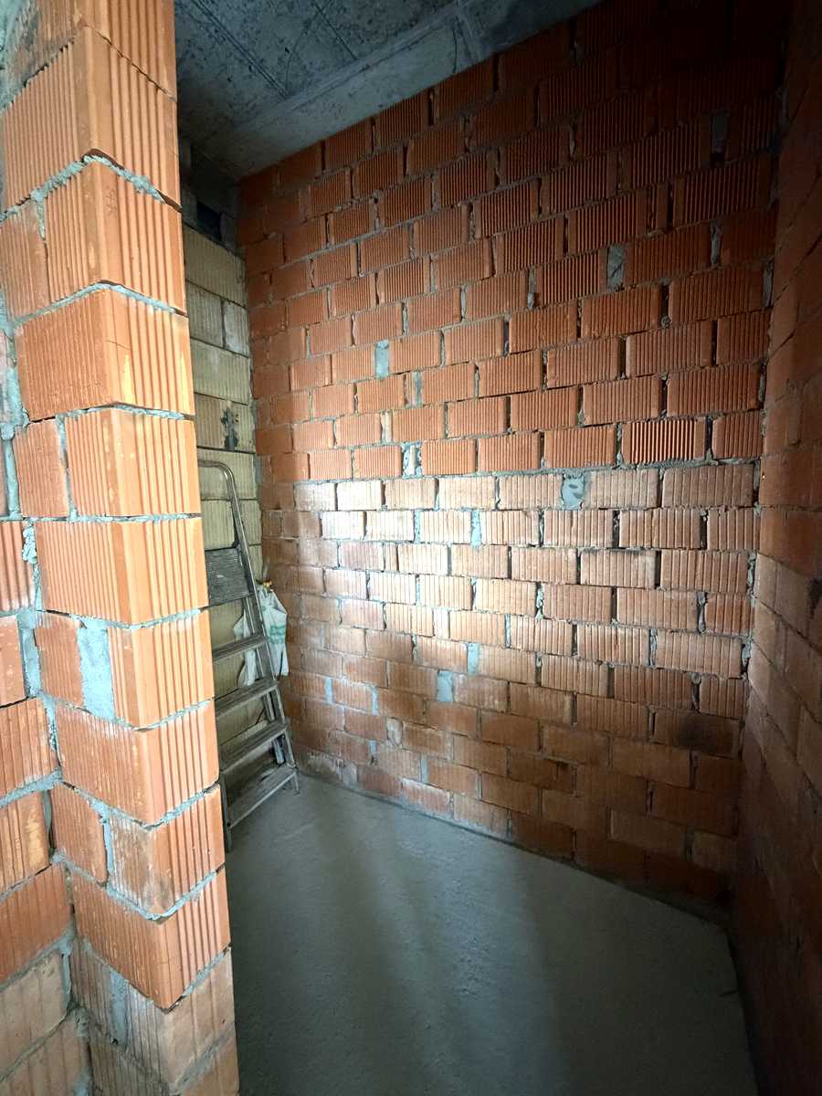 1868082881668686