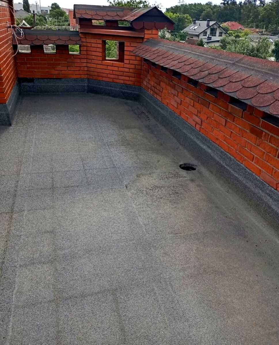 1868136717098537