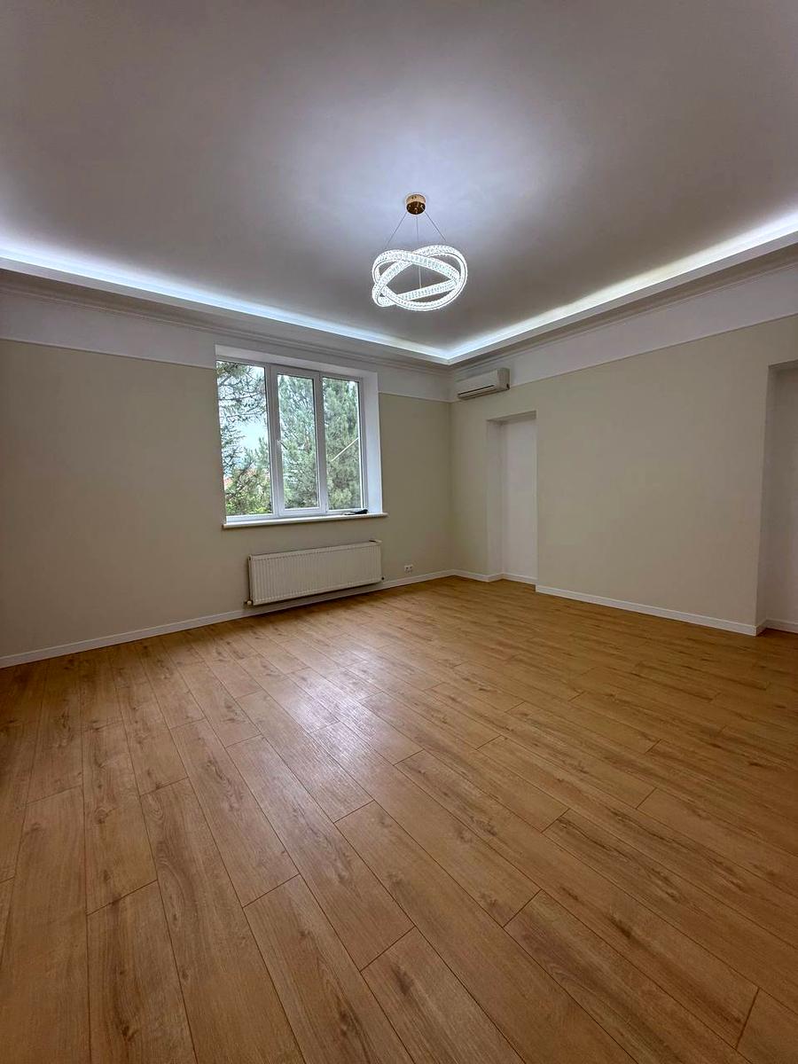 Будинок за адресою вул. Красива (площа 400 м²) - фото 24 Будинок за адресою вул. Красива (площа 400 м²) - Atlanta.ua - фото 24