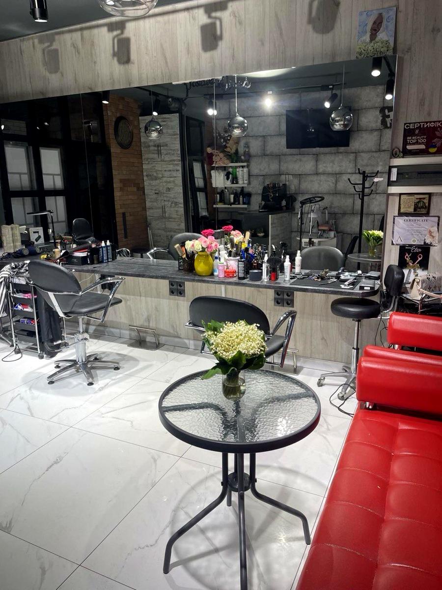 1868140818354200