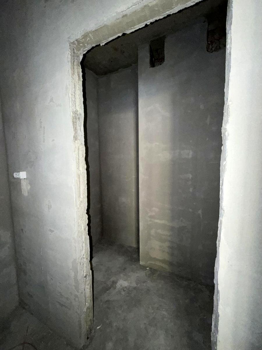 1868142595172233