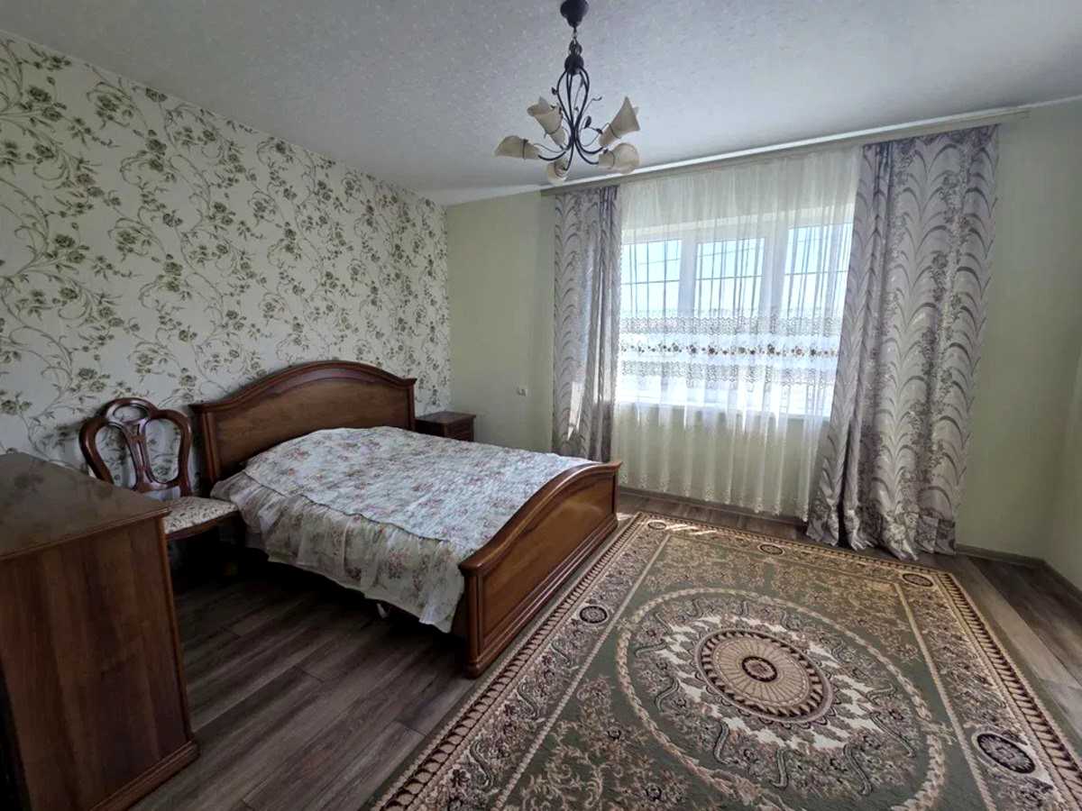 1868146030270649