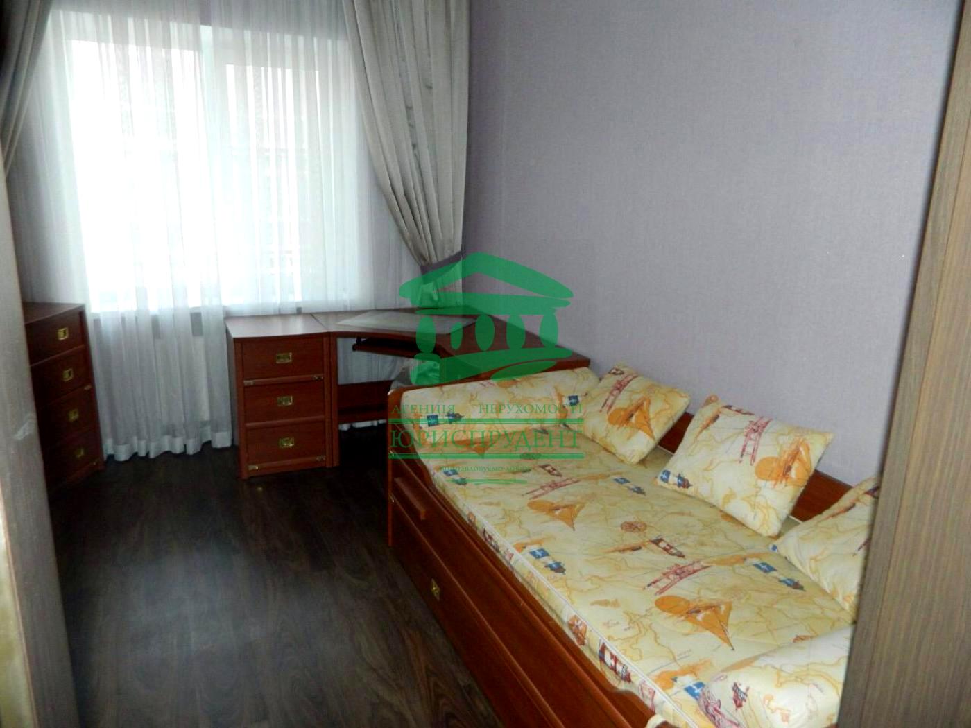 Будинок за адресою вул. Академіка Корольова (площа 300 м²) - фото 3 Будинок за адресою вул. Академіка Корольова (площа 300 м²) - Atlanta.ua - фото 3