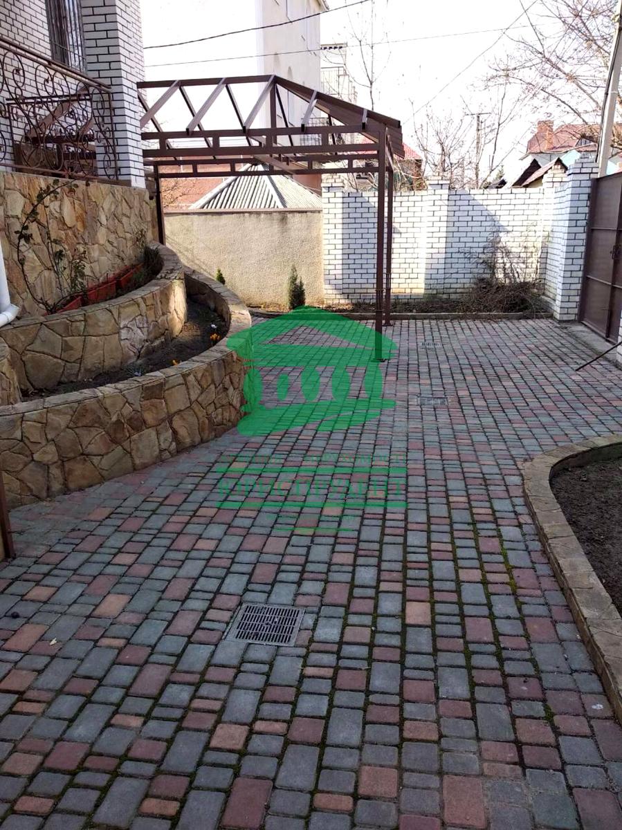 Будинок за адресою вул. Академіка Корольова (площа 300 м²) - фото 19 Будинок за адресою вул. Академіка Корольова (площа 300 м²) - Atlanta.ua - фото 19
