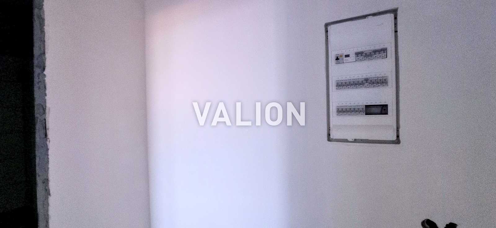 1868151535610231