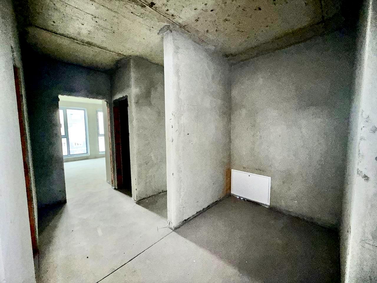 1868155108323366