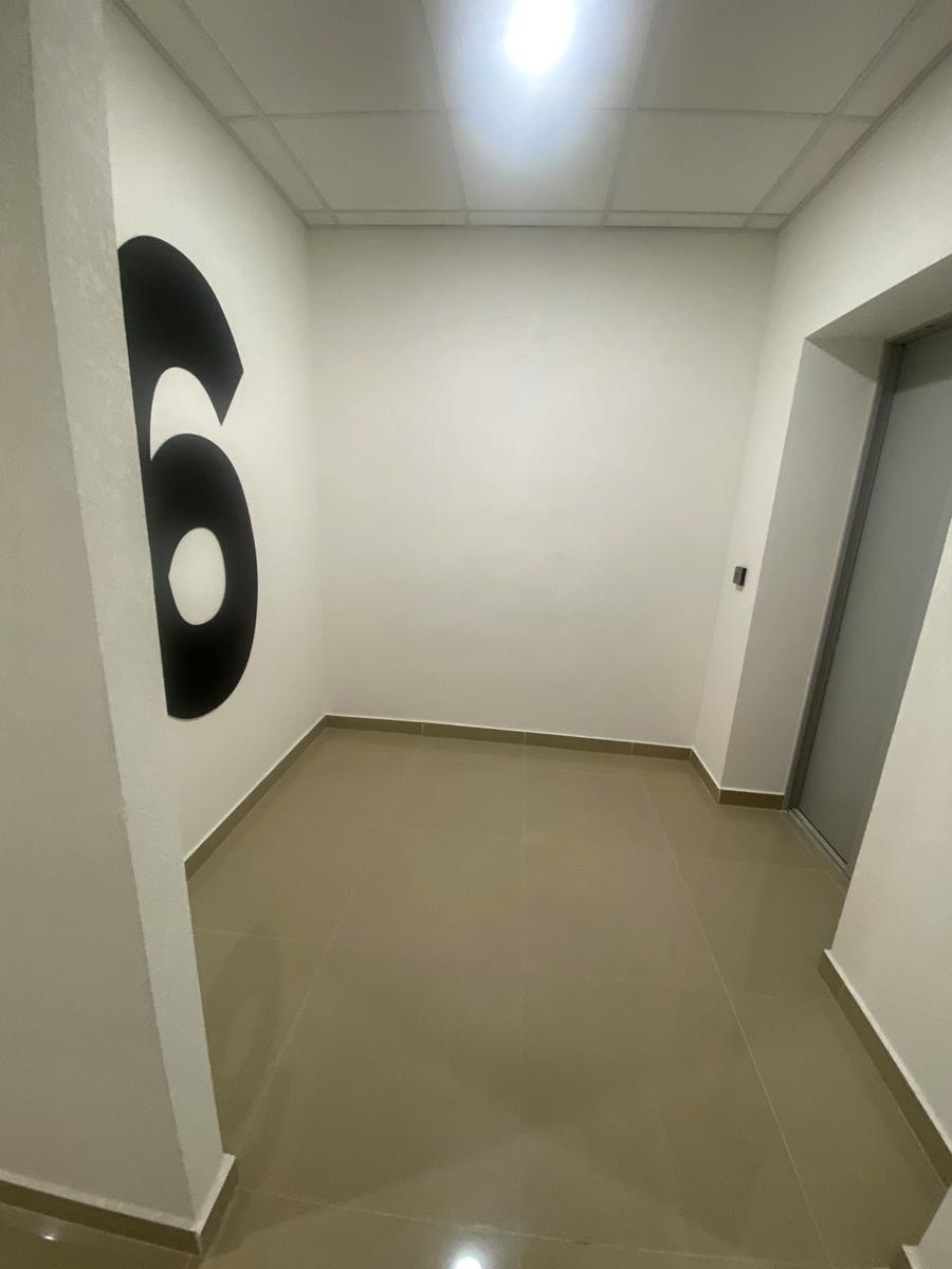 1868156254377310
