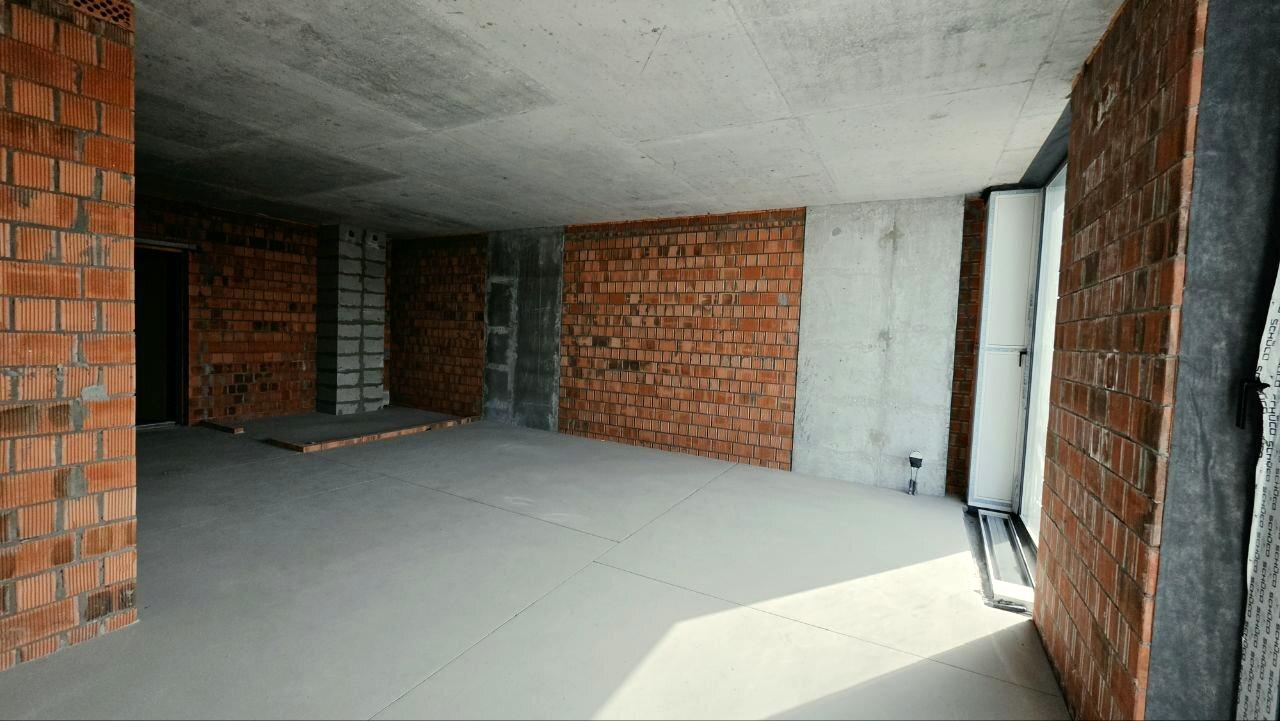 1868159007496901