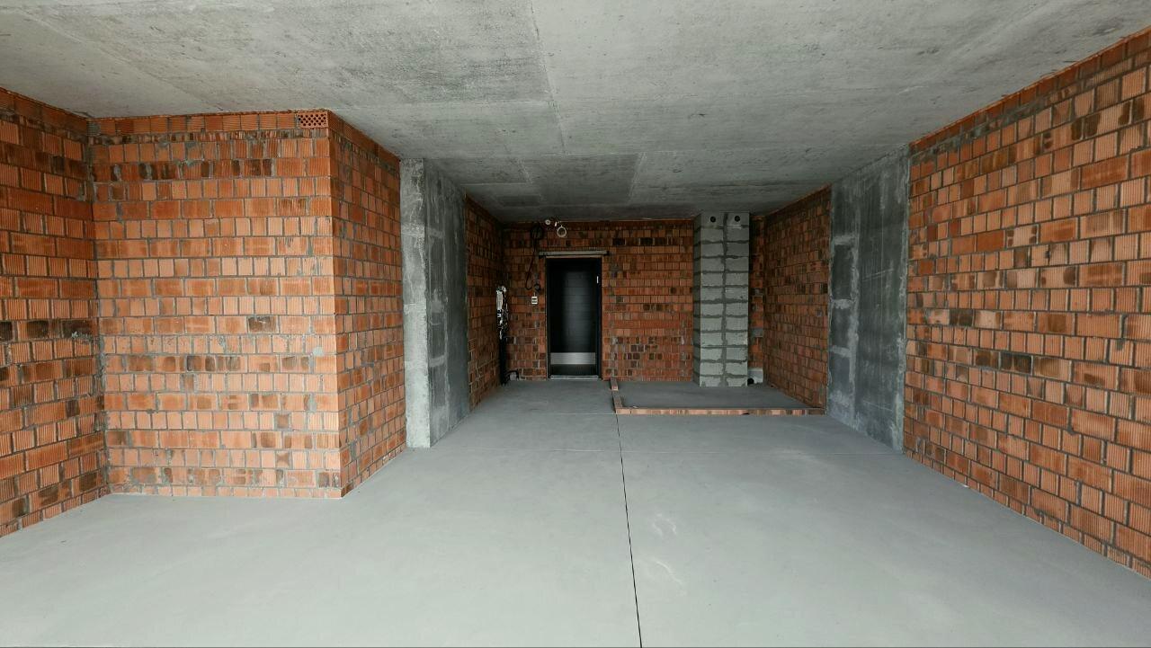 1868159007918385