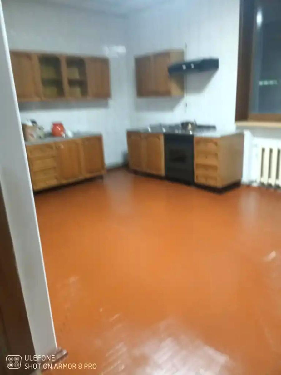 1868164853845501