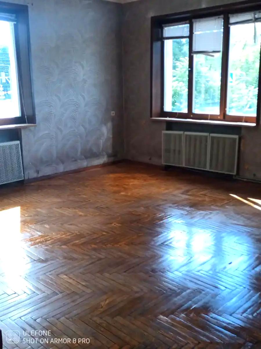 1868164854303820