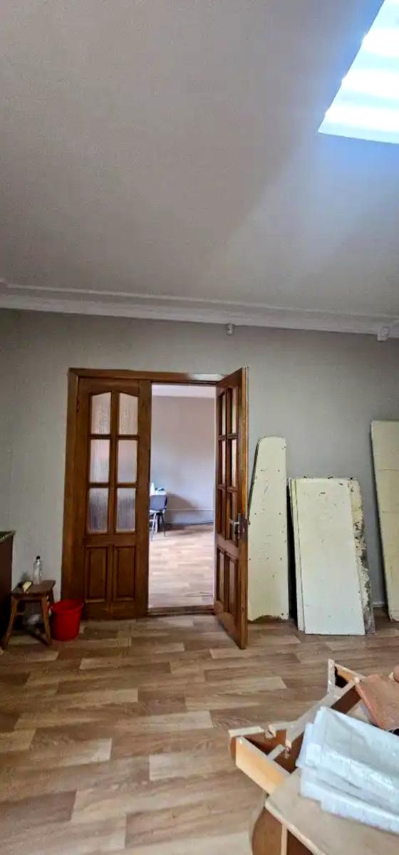 1868164854312925