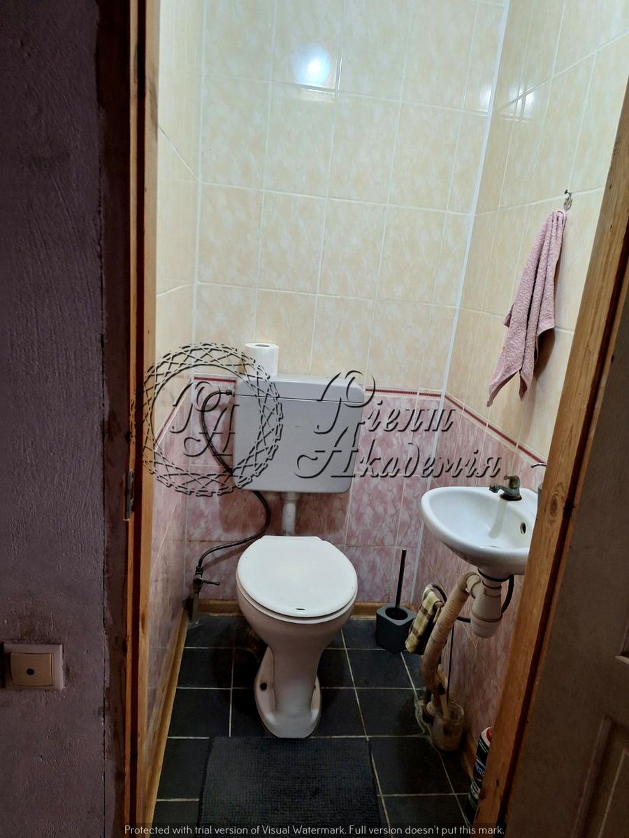 1868167161493051